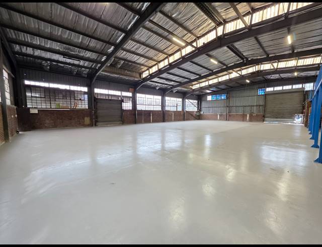 2,399M² WAREHOUSE TO LET IN OPHIRTON